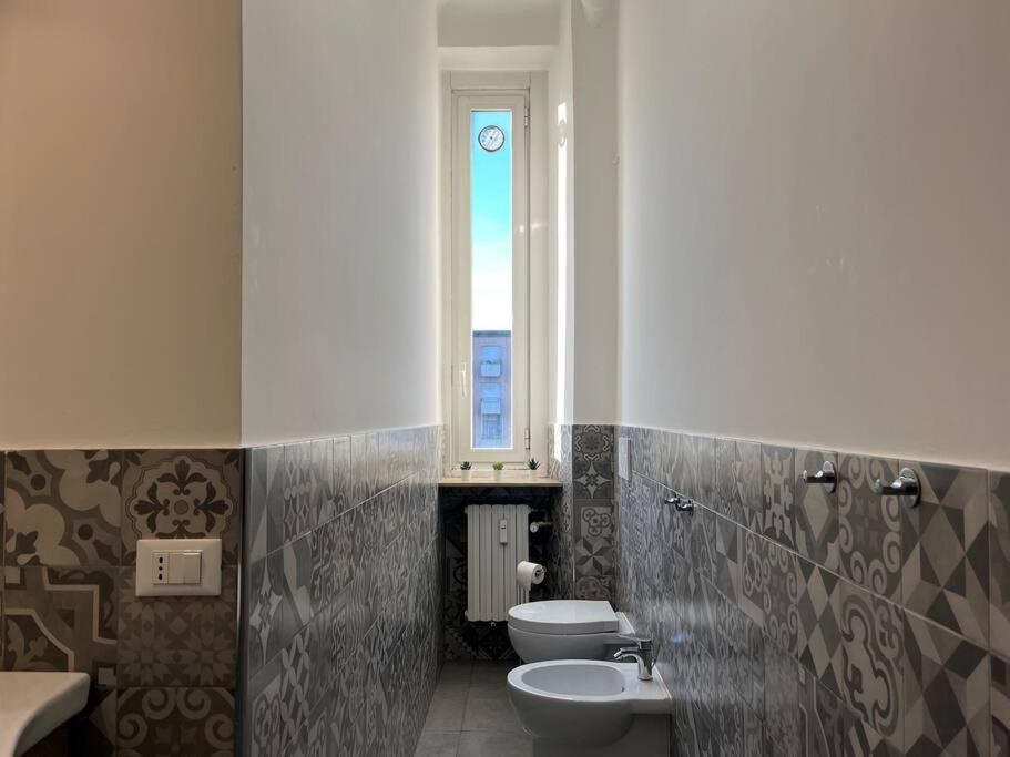 20 Min Duomo *Design Apartment* Milan Luaran gambar