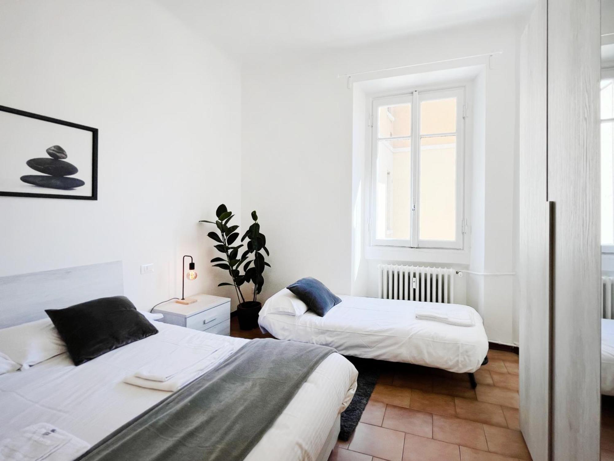 20 Min Duomo *Design Apartment* Milan Luaran gambar